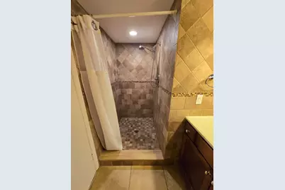 2500 Parkview #412, Hallandale Beach, FL 33009 - Photo 22