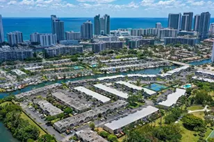 2212 NE 7th St, Hallandale Beach, FL 33009 - Photo 2