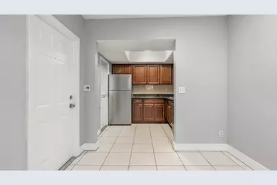 626 SW 14th Avenue #111, Fort Lauderdale, FL 33312 - Photo 6