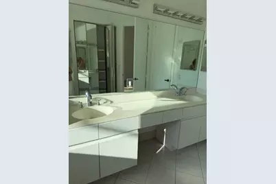 2690 Oakmont, Weston, FL 33332 - Photo 20