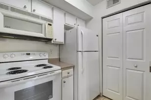 181 SW Palm Dr, Port Saint Lucie, FL 34986 - Photo 16