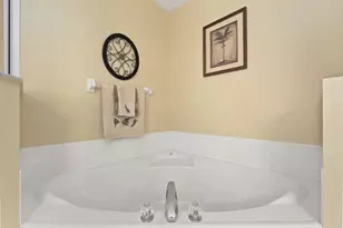 2743 SW District Ave, Port Saint Lucie, FL 34953 - Photo 14