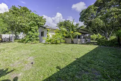 776 NW 48th Avenue, Plantation, FL 33317 - Photo 12