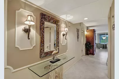 806 Cypress Boulevard #104, Pompano Beach, FL 33069 - Photo 2