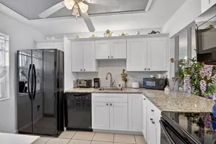 116 Golden Lakes Blvd, West Palm Beach, FL 33411 - Photo 4