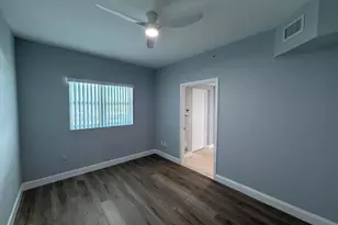 15051 Royal Oaks Ln, North Miami, FL 33181 - Photo 18