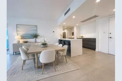 5401 Collins Avenue #620, Miami Beach, FL 33140 - Photo 2