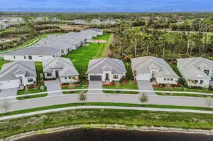 2293 SE Canopy Cove Ln, Port Saint Lucie, FL 34984 - Photo 36