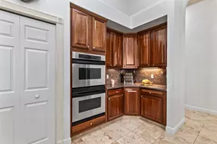 2296 Greenview Cove Dr, Wellington, FL 33414 - Photo 20