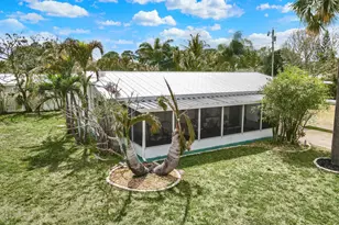 1180 NE Crescent St, Jensen Beach, FL 34957 - Photo 40