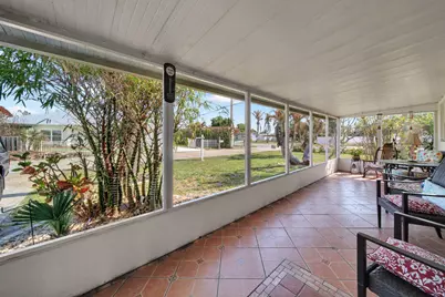 1180 NE Crescent Street, Jensen Beach, FL 34957 - Photo 4