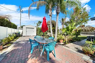 1180 NE Crescent St, Jensen Beach, FL 34957 - Photo 34