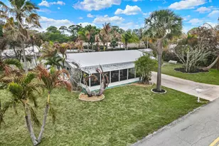 1180 NE Crescent St, Jensen Beach, FL 34957 - Photo 40