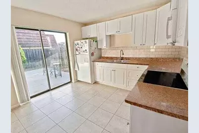 2168 White Pine Circle #D, Greenacres, FL 33415 - Photo 6