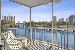 200 Diplomat Pkwy, Hallandale Beach, FL 33009 - Photo 4