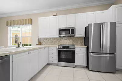 127 Sardinia Circle, Jupiter, FL 33458 - Photo 6