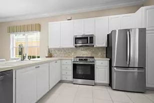 127 Sardinia Cir, Jupiter, FL 33458 - Photo 6