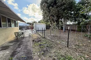 360 Forest Hill Blvd, West Palm Beach, FL 33405 - Photo 2