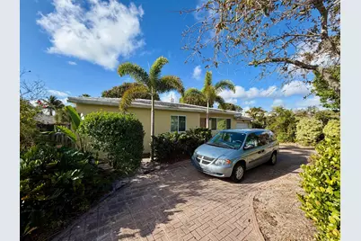 360 Forest Hill Boulevard, West Palm Beach, FL 33405 - Photo 18