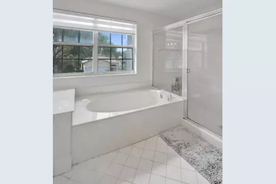 16405 Diamond Head Drive, Weston, FL 33331 - Photo 38