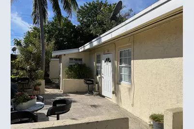 1025 N H Street, Lake Worth Beach, FL 33460 - Photo 4