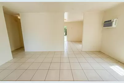 649 W 4th Street, Riviera Beach, FL 33404 - Photo 10