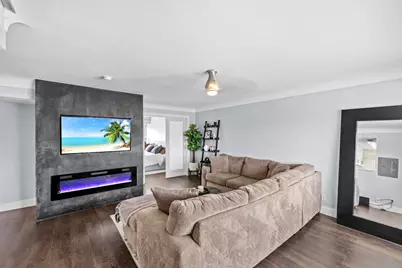 535 Hendricks Isle #302, Fort Lauderdale, FL 33301 - Photo 4