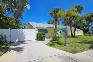 1906 S Ocean Dr, Fort Pierce, FL 34949 - Photo 4