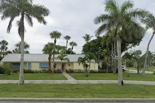 1906 S Ocean Dr, Fort Pierce, FL 34949 - Photo 1