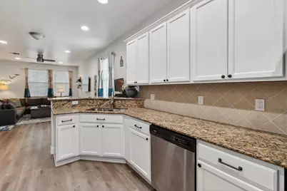 3241 Hemingway Drive, Jupiter, FL 33458 - Photo 14