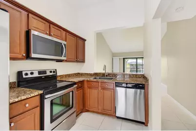 3939 NE 5th Avenue #B201, Boca Raton, FL 33431 - Photo 8