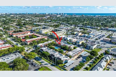 860 SE 6th Avenue #303, Deerfield Beach, FL 33441 - Photo 6