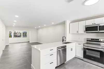 551 Covered Bridge Boulevard, Lake Worth, FL 33467 - Photo 8