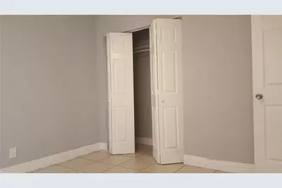 704 NW 4th Street #2, Hallandale Beach, FL 33009 - Photo 6