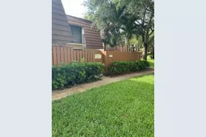 3017 30th Court, Jupiter, FL 33477 - Photo 2