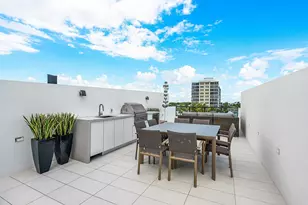 344 Venetian Dr, Delray Beach, FL 33483 - Photo 32