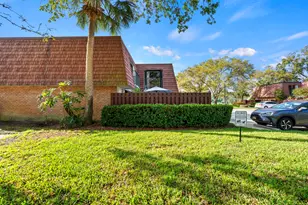 3100 SW Sunset Trace Cir, Palm City, FL 34990 - Photo 2