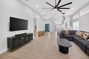 1095 Anchor Point, Delray Beach, FL 33444 - Photo 18