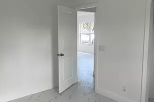 2747 Summit Blvd, West Palm Beach, FL 33406 - Photo 2