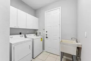 2277 Egret Cove Dr, West Palm Beach, FL 33411 - Photo 18