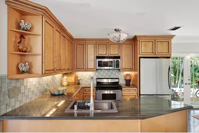 4691 Pebble Bay Circle, Indian River Shores, FL 32963 - Photo 32