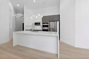 300 S Australian Ave, West Palm Beach, FL 33401 - Photo 4