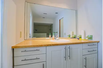 1329 NW 84th Drive NW, Coral Springs, FL 33071 - Photo 14