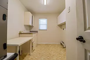 1329 NW 84th Dr NW, Coral Springs, FL 33071 - Photo 22