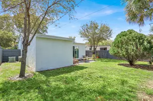 431 52nd St, West Palm Beach, FL 33407 - Photo 18