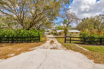 15848 N 129th Pl N, Jupiter, FL 33478 - Photo 4