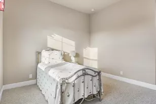 17384 Vistancia Cir, Boca Raton, FL 33496 - Photo 38