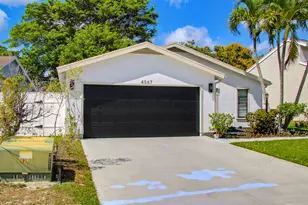 4567 Brook Dr, West Palm Beach, FL 33417 - Photo 2