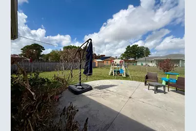 101 SW Fairview Avenue, Port Saint Lucie, FL 34983 - Photo 16