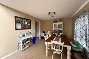 101 SW Fairview Ave, Port Saint Lucie, FL 34983 - Photo 4